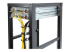 StarTech.com 1U verticale kabel-D-ringhaak voor server racks - Rechte hoek